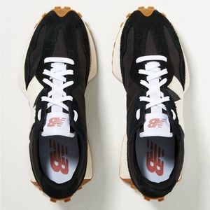 New Balance 327 Sneaker